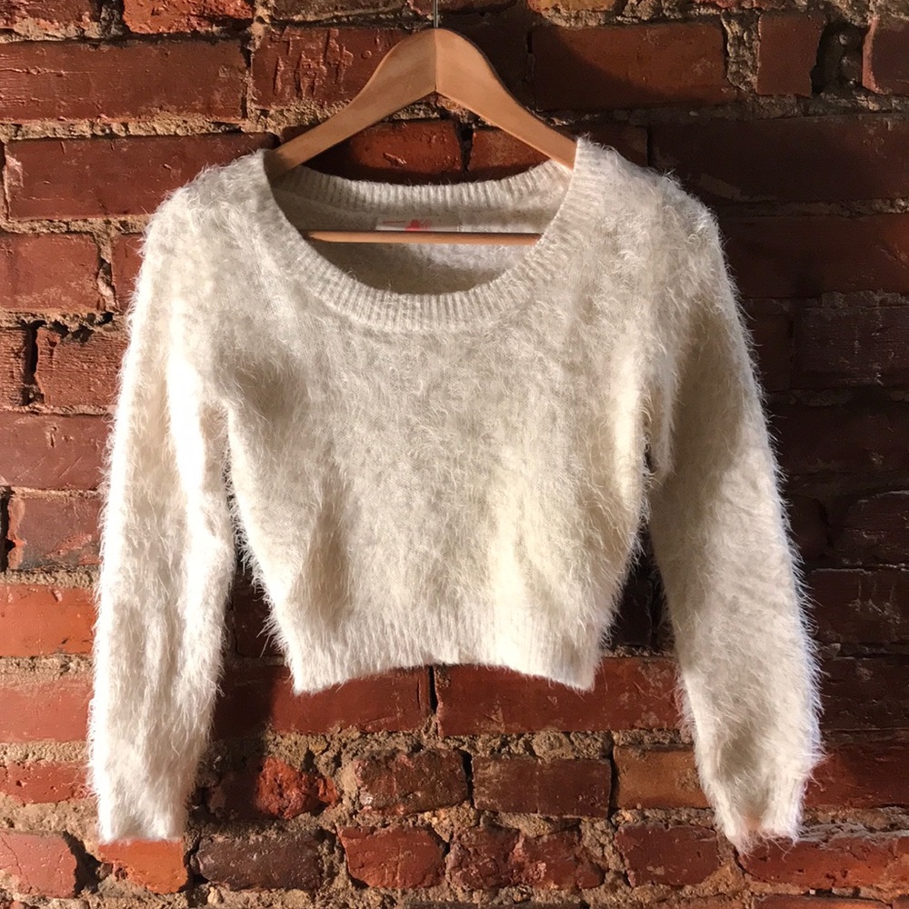 American Apparel cropped white fuzzy sweater, sz S